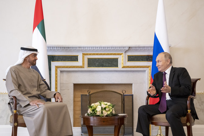 UAE president highlights need for dialogue during meeting with Russia’s Putin