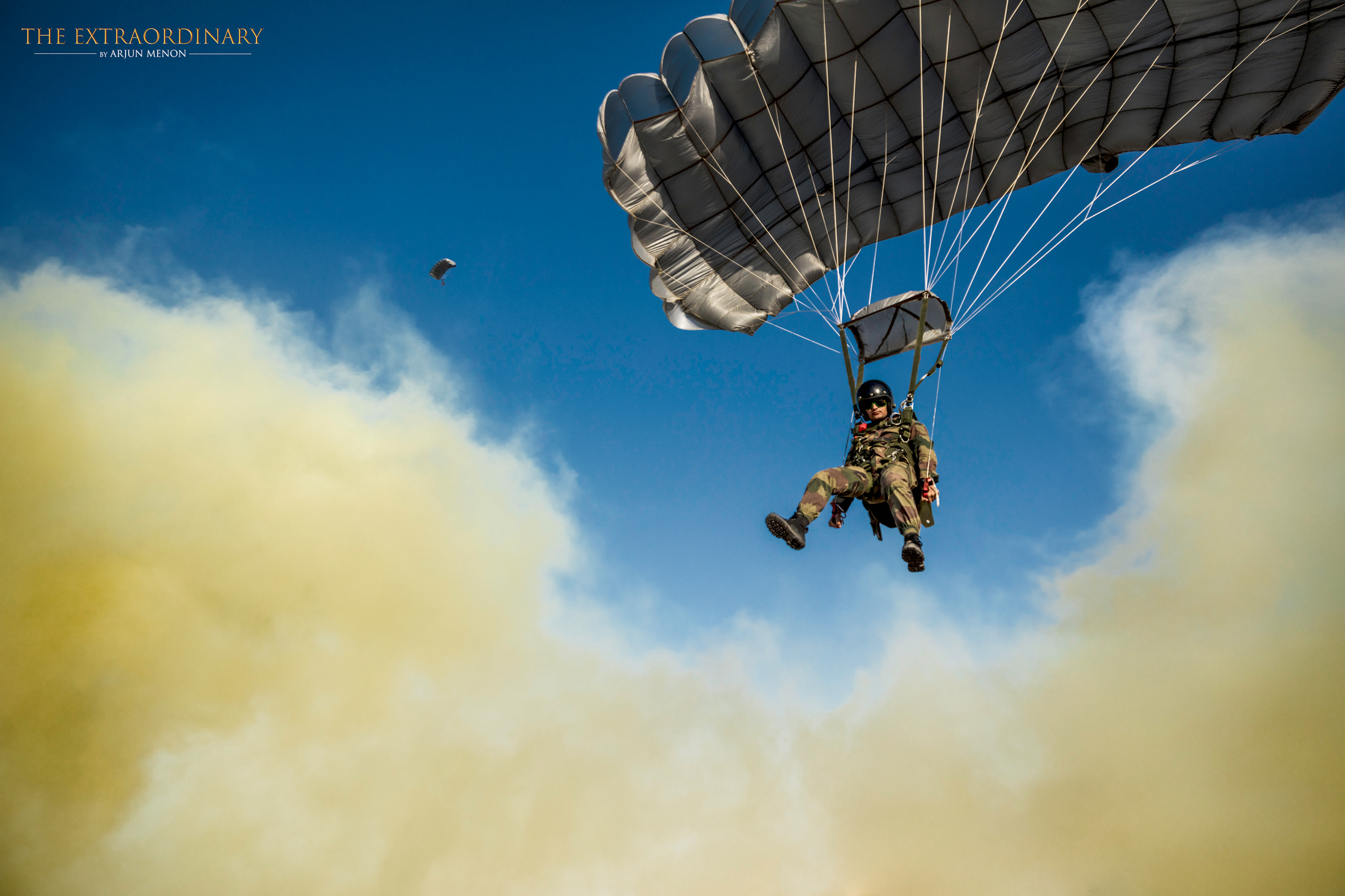 Paratrooper-smoke-2.jpg