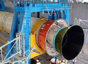 India-Successfully-Repeats-Test-Of-Asia%E2%80%99s-Largest-Solid-Rocket-Booster-The-S-200.jpg