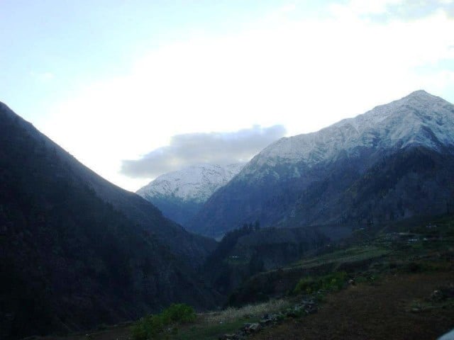 452821-OnthewaytoBabusarPassfromNaranValleyNorthernPakistan-1350481233-408-640x480.jpg