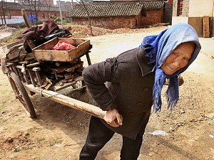 china-poverty.jpg