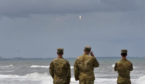 Soldiers-SpaceX1-591x346.jpg