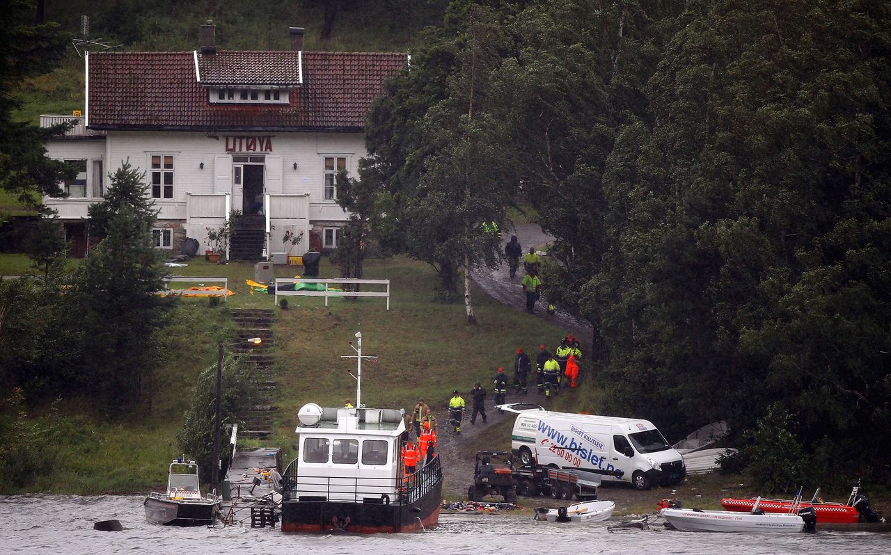 Norwegian police search Utoya island on July 24, 2011, after Anders Behring Breivik's deadly terror attacks in Norway. 