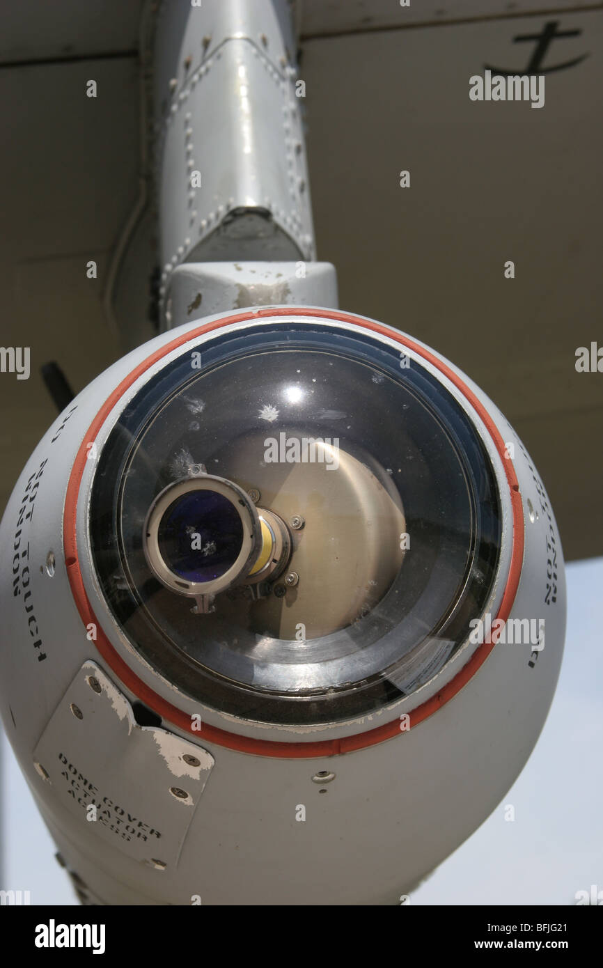 an-agm-65-air-to-ground-missile-loaded-on-the-underside-of-an-a-10-BFJG21.jpg