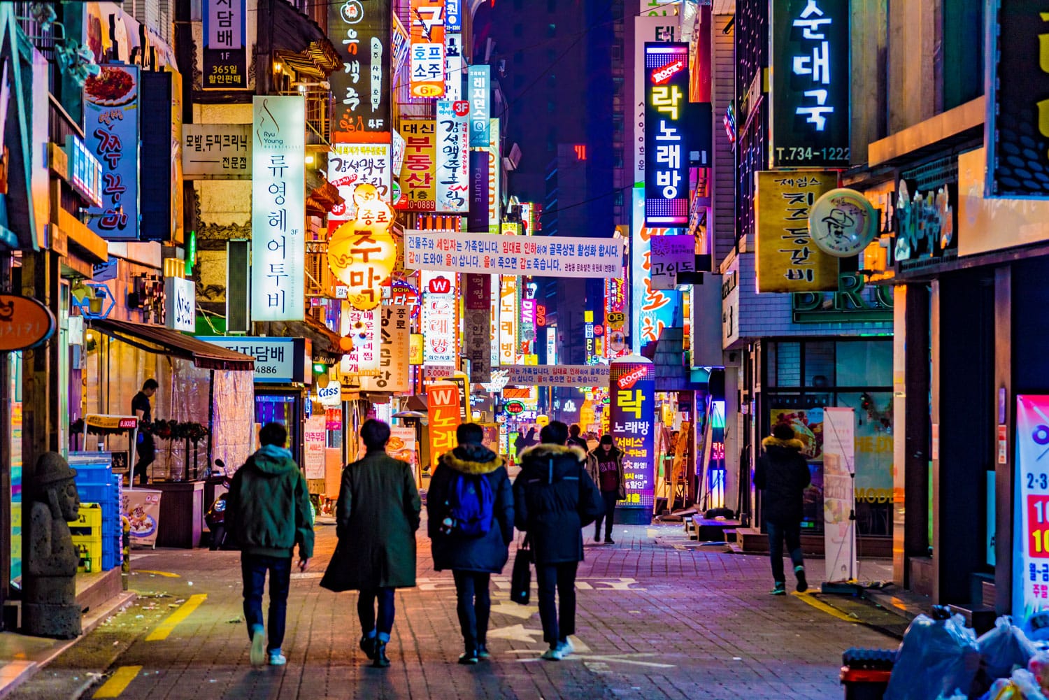 night-street-seoul-south-korea-shutterstock_578475466.jpg