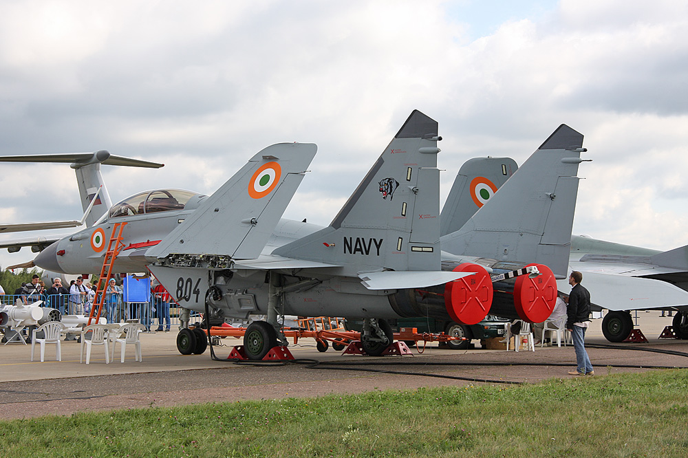 Mig29K_804_300SQ_090819.jpg