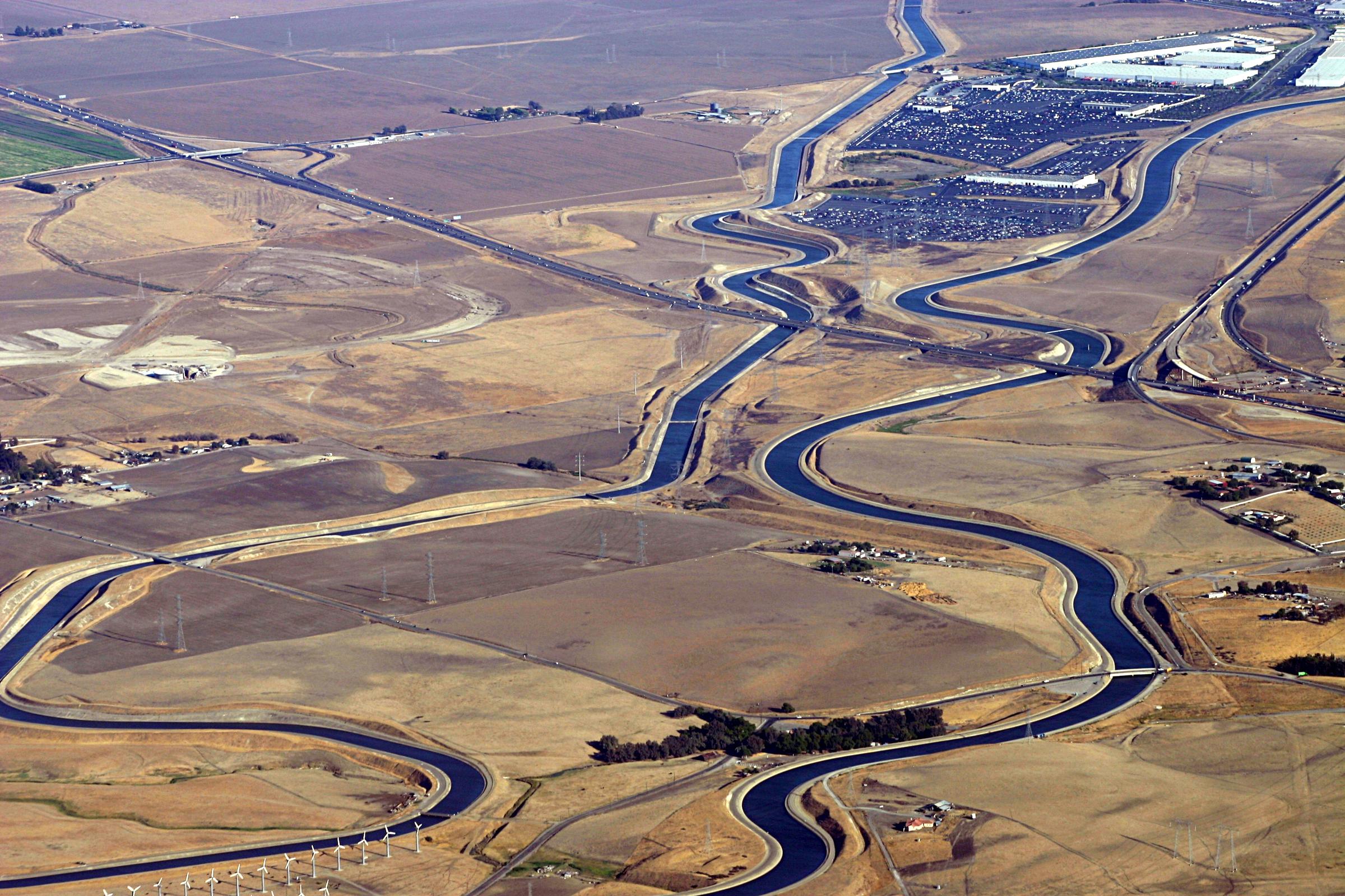 Kluft-Photo-Aerial-I205-California-Aqueduct-Img_0038.jpg