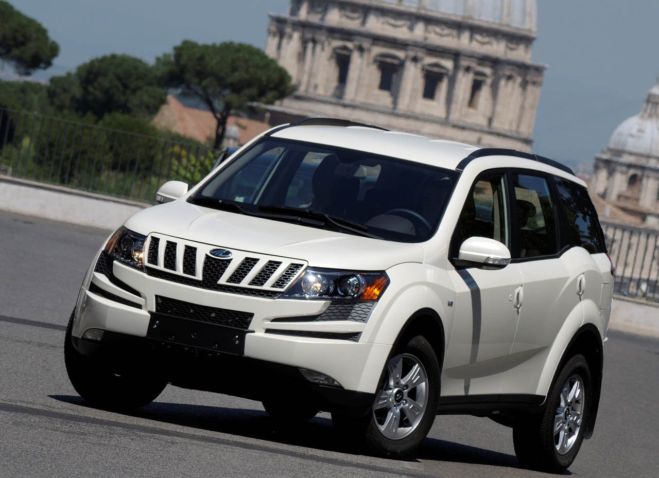 Mahindra-XUV-500-13.jpg