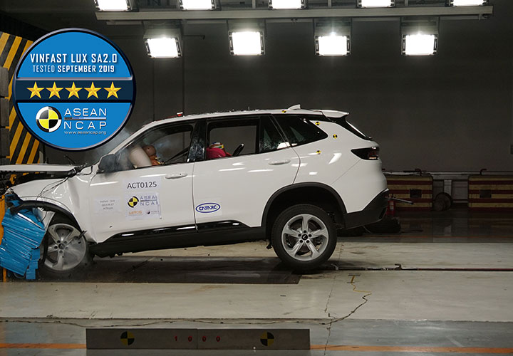 vinfast-lux-sa-2-asean-ncap-safety-rating-1575450727.jpg