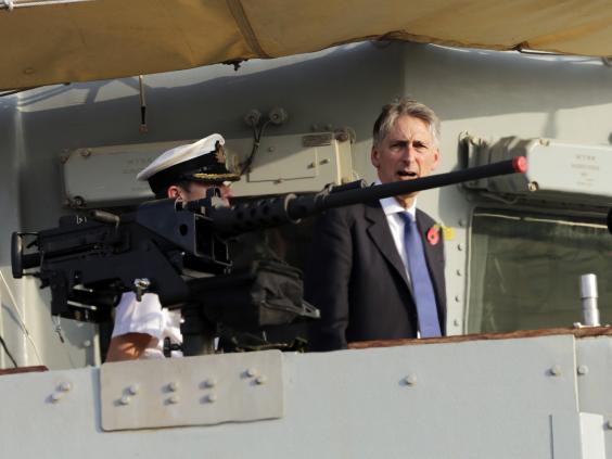 Phillip-Hammond-Bahrain2.jpg