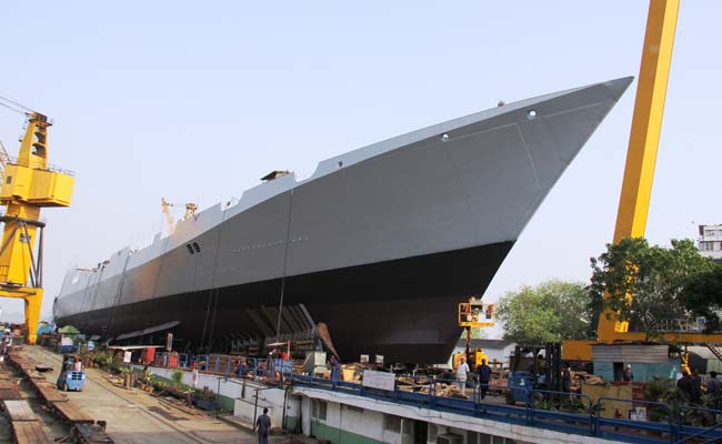 destroyer-visakhapatnam_650x400_81429249536.jpg