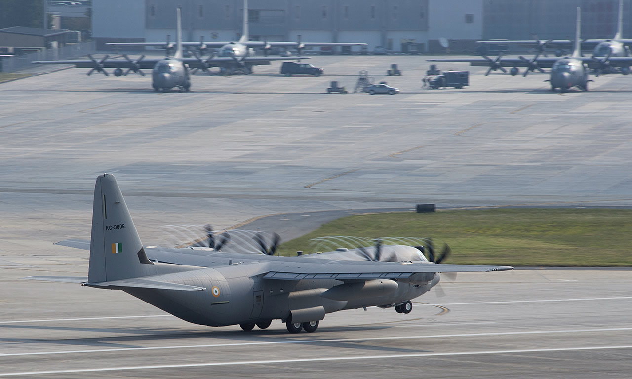 AIR_C-130J-30_Indian_5th_Departs_LMCO_lg.jpg