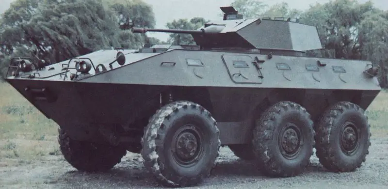 LAV-300_25mm_Gun_Wheeled_Armored_Vehicle_United_States_04.jpg