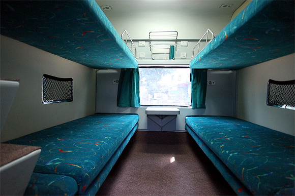 08rajdhani1.jpg