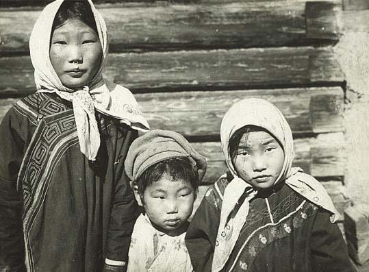 Nanai_children.jpg