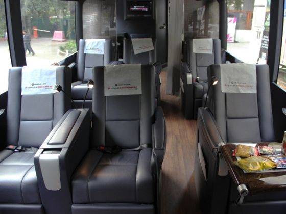 ashok-leyland-luxura-magical-bus-interior-2_560x420.jpg