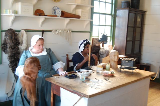 Wig_makers_15-29-18.jpg