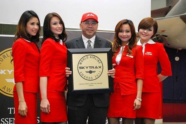 24.+Malaysia%252C+Airasia+Air+Hostess.jpg