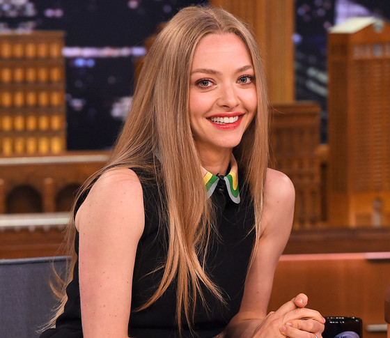 rs_560x485-150605151922-1024.amanda-seyfried-jimmy-fallon-060515.jpg