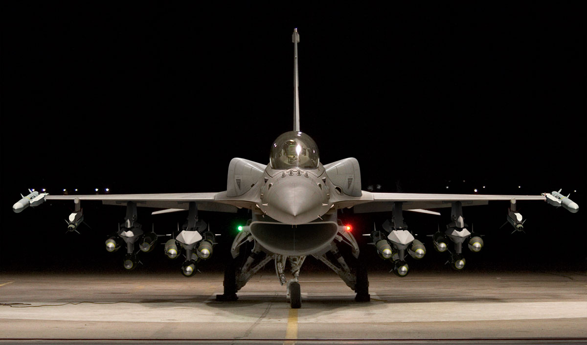 f-16in-mk_l.jpg