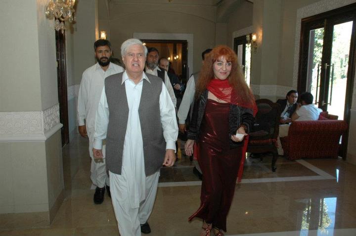 Aftab_khan_Sherpao.jpg