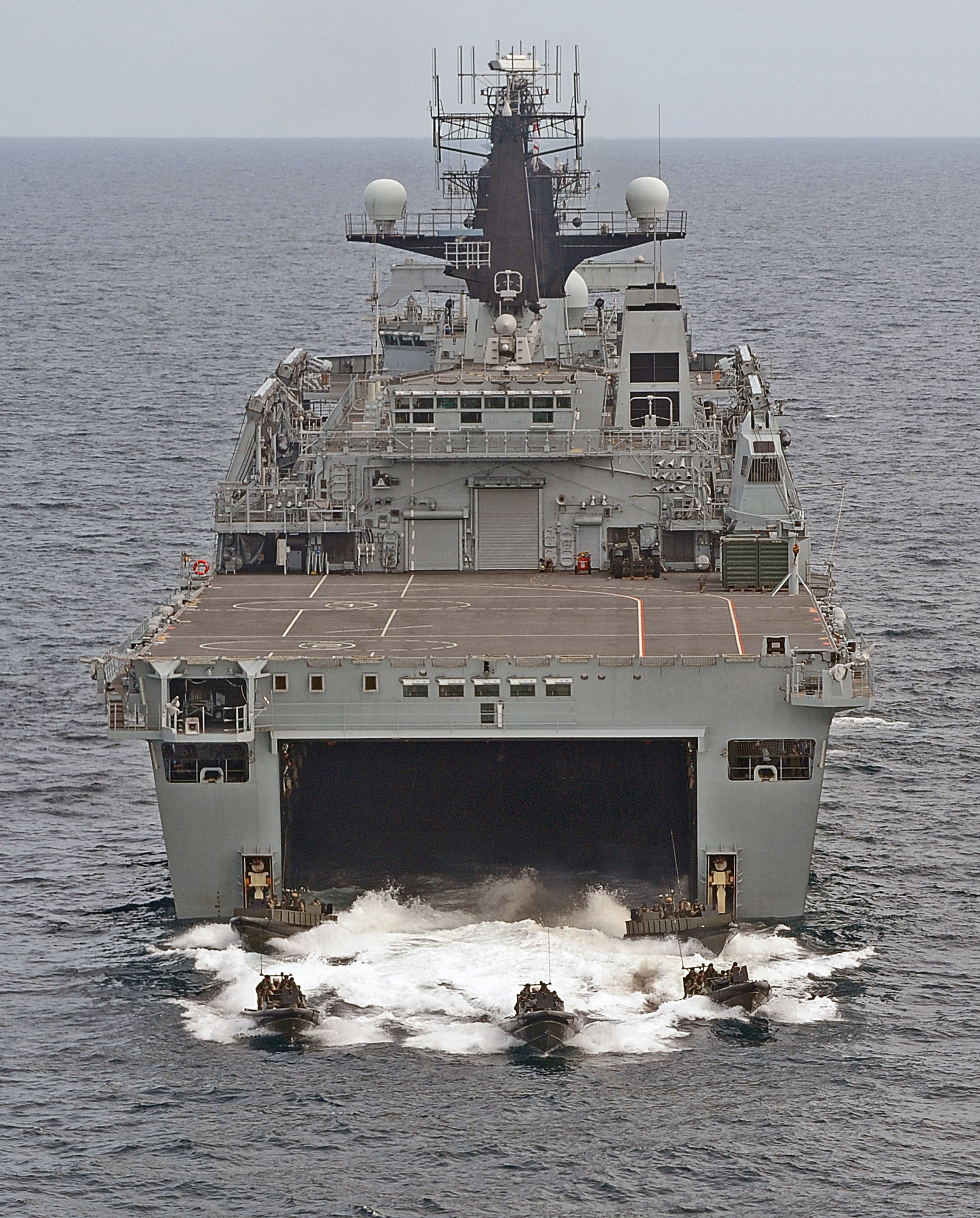 HMS_Albion_Deploys_Royal_Marine_Assault_Craft_MOD_45151652.jpg