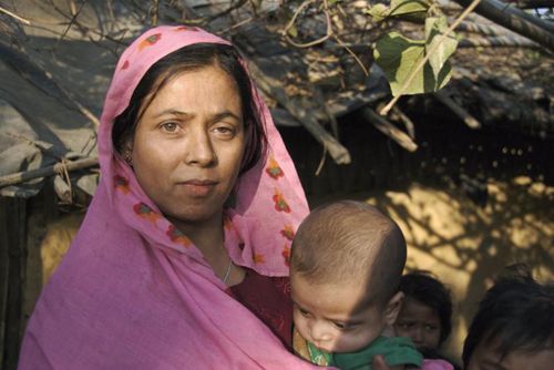 Rohingya-woman-in-camp.jpg