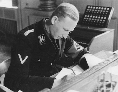 heydrich-at-desk.jpg