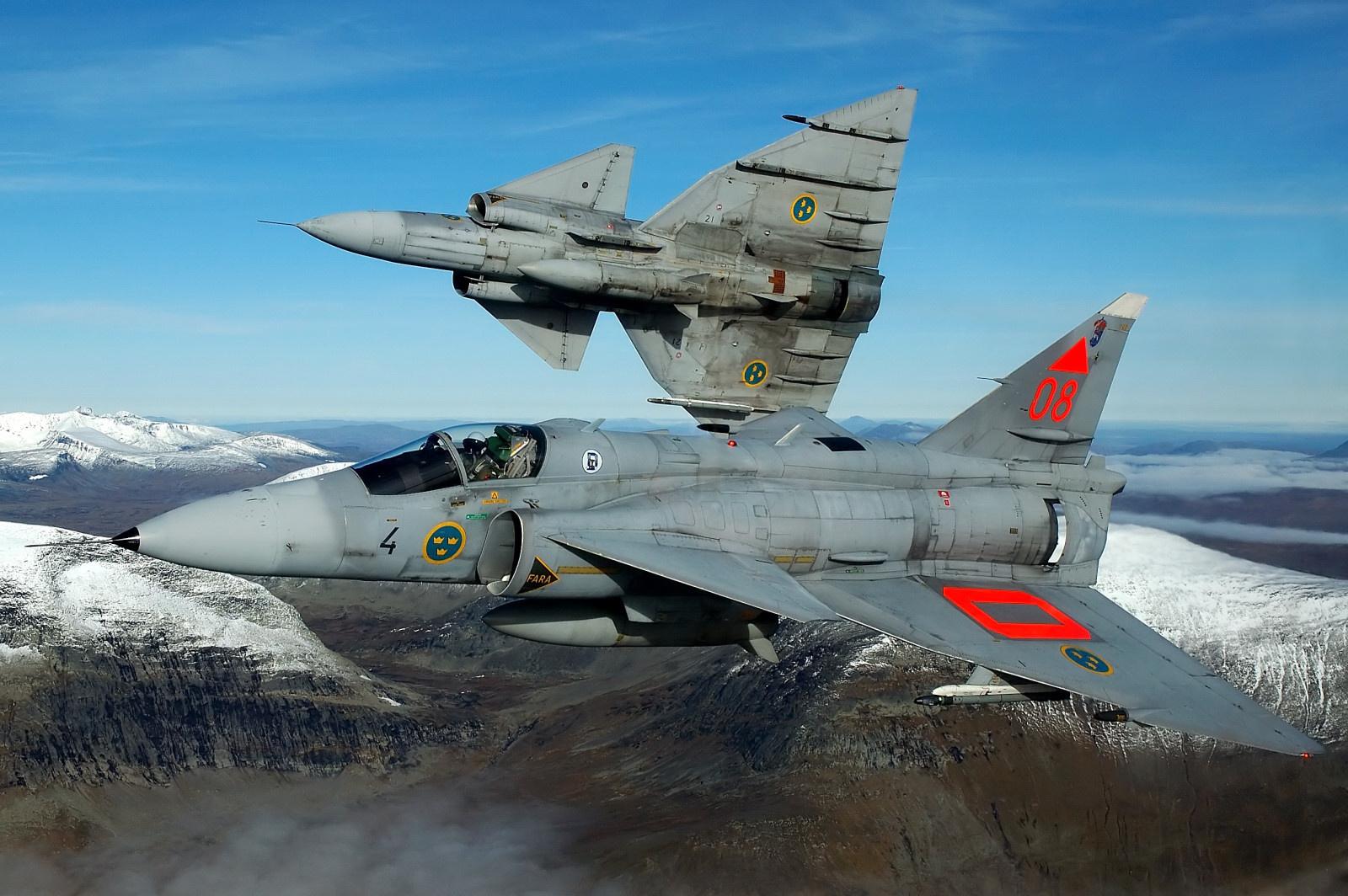 Saab+AJ-37+1.jpg
