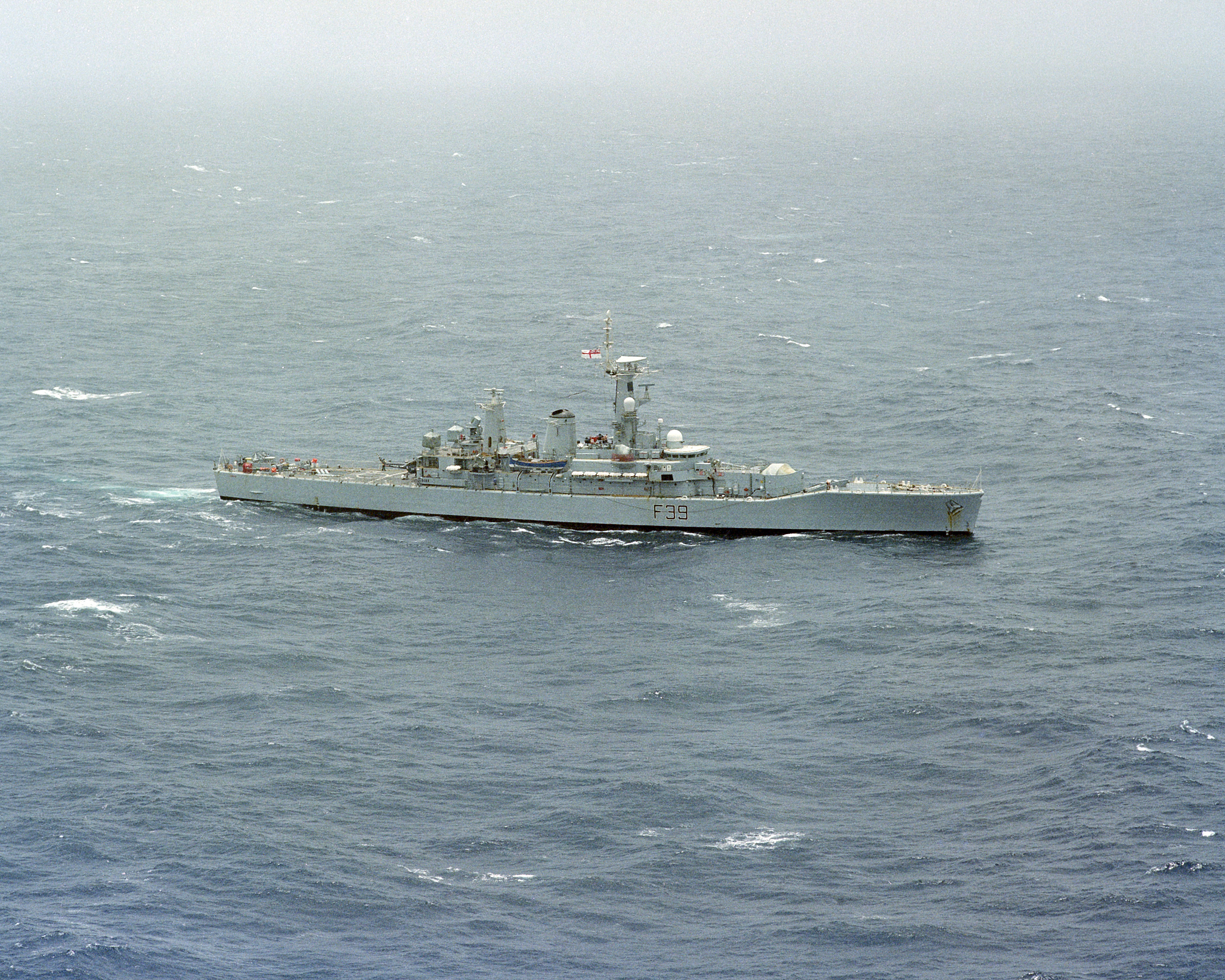HMS_Naiad_F39_1982.jpeg