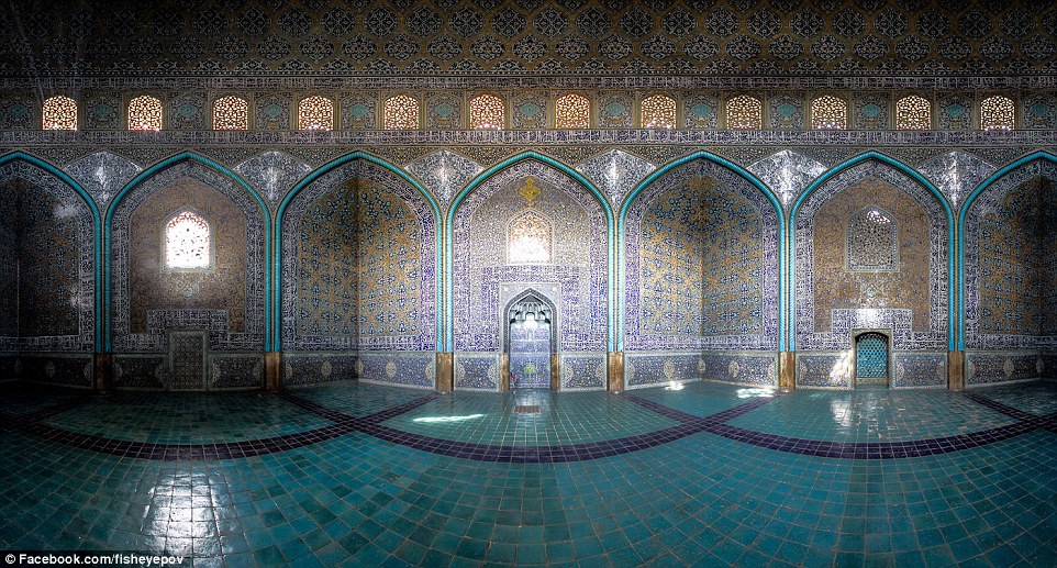 1415958359013_wps_93_Sheikh_Lutfollah_Mosque_i.jpg