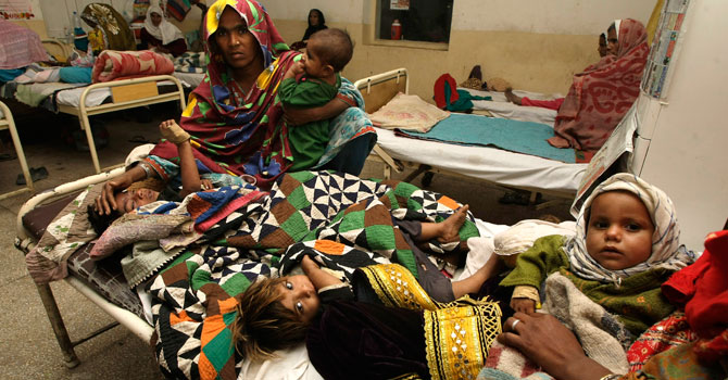 pakistan-measles-ap-670.jpg