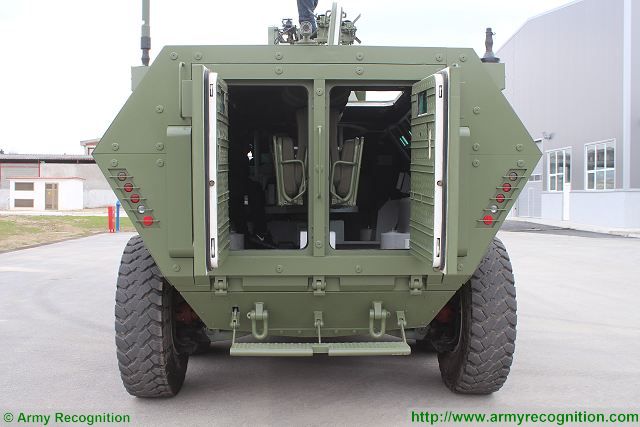 Lazar_2_8x8_MRAV_MRAP_Multi-Purpose_armoured_vehicle_YugoImport_Serbia_Serbian_defense_industry_military_technology_details_007.jpg