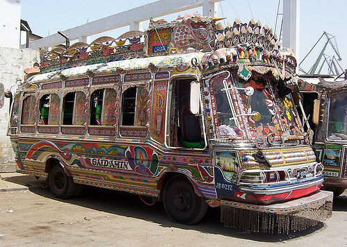 Pakistan+Bus.jpg