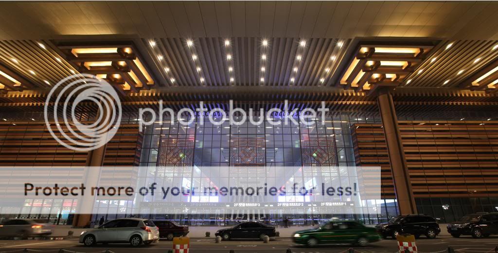 NanjingSouthRailwayStationChina31.jpg