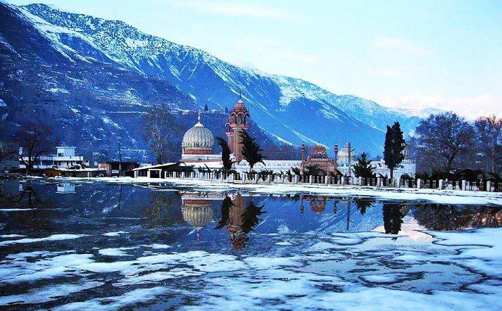 Shahi-Masjid-Chitral-Pakistan-NativePakistan.jpg