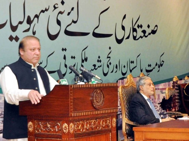 638625-pm_addressing_businesscommunitynawazshariftaxbusinessbusinessmenishaqdareconomyphotopid-1385673784-881-640x480.jpg