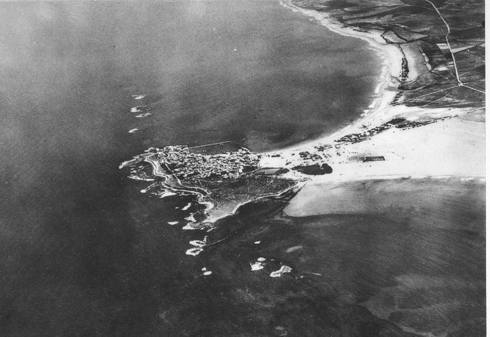 Tyre-aerial-photo-by-France-Military-1934.jpg