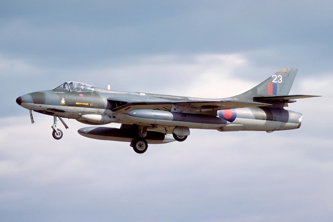 hawker_hunter_f6a_uk_-_air_force_an2269812.jpg