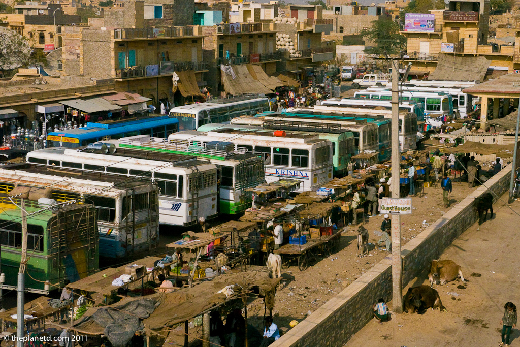 bus-station-jaisalmere-india.jpg