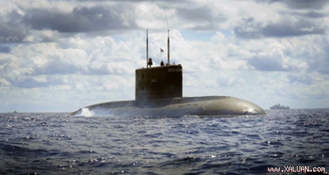 Kilo-submarine.jpg