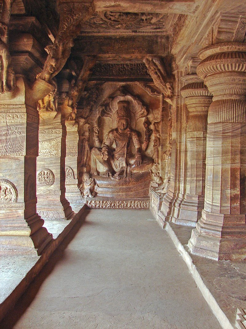 800px-Vishnu_image_inside_cave_number_3_in_Badami.jpg