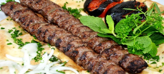 Kabab_Koobideh-575x262.jpg