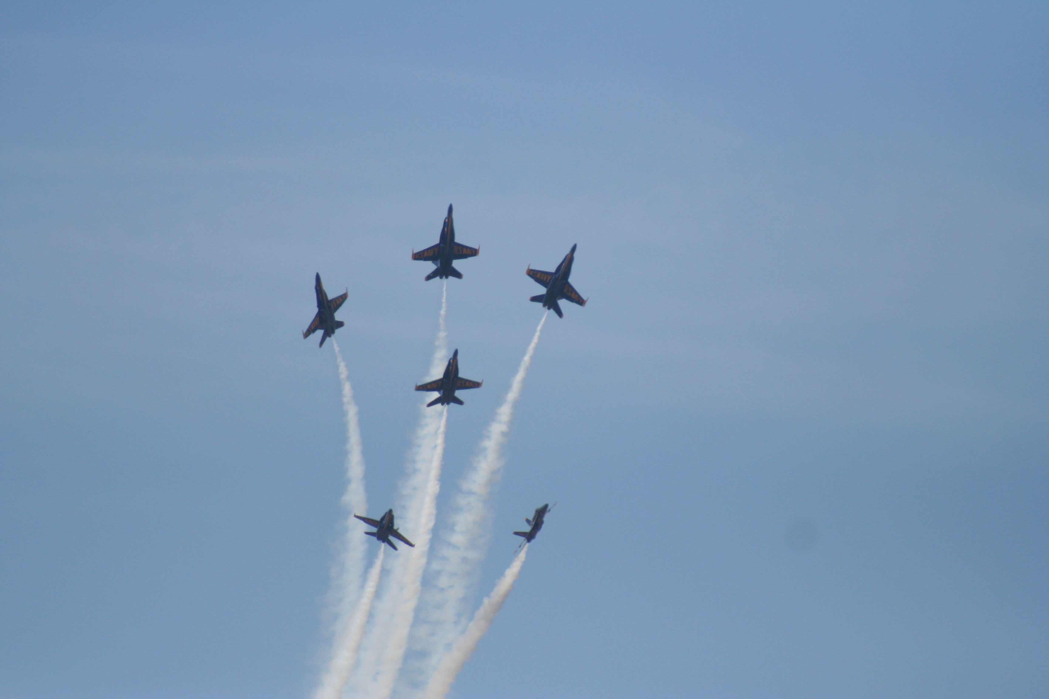 Blue_angels_6_plane_formation_breakout.jpg