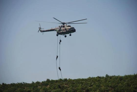 mi-8-17-v-helicopter-joint-military-exercise-pakistani-special-services-group-ssg-w-n-spercial-operations-forces-pakistan-army-air-force-navy-1.jpg