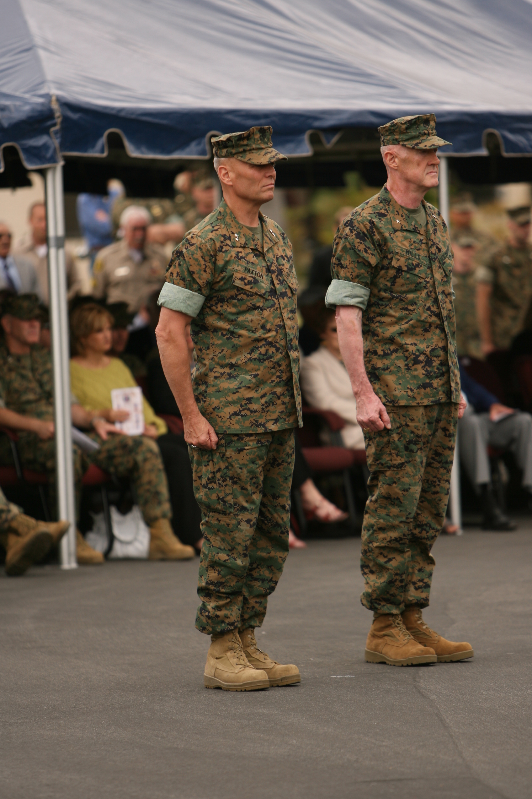 1stMarineDivision_ChangeofCommand_May2007.JPG