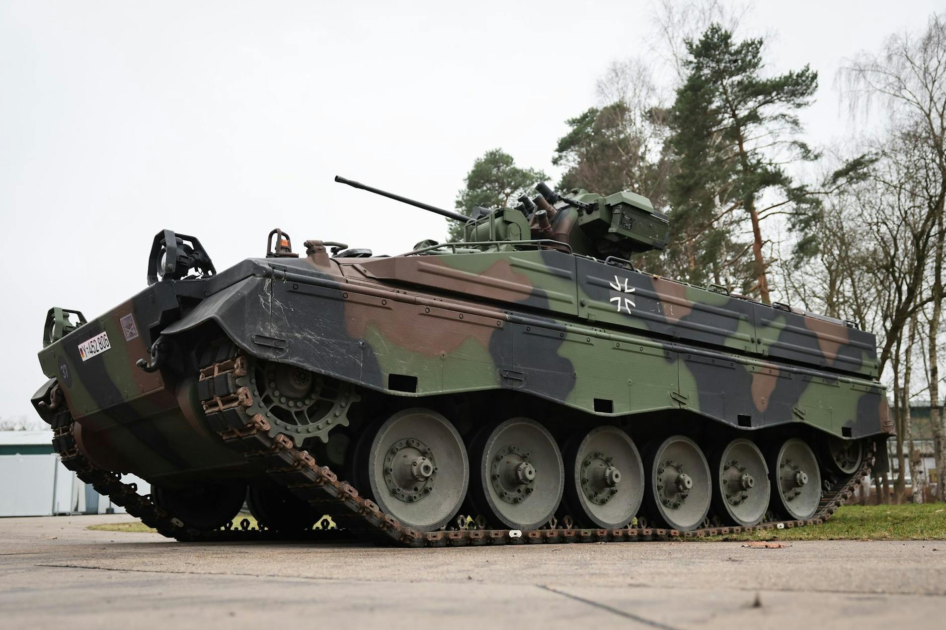 Ein Schützenpanzer Marder in der Panzertruppenschule im niedersächsischen Munster.