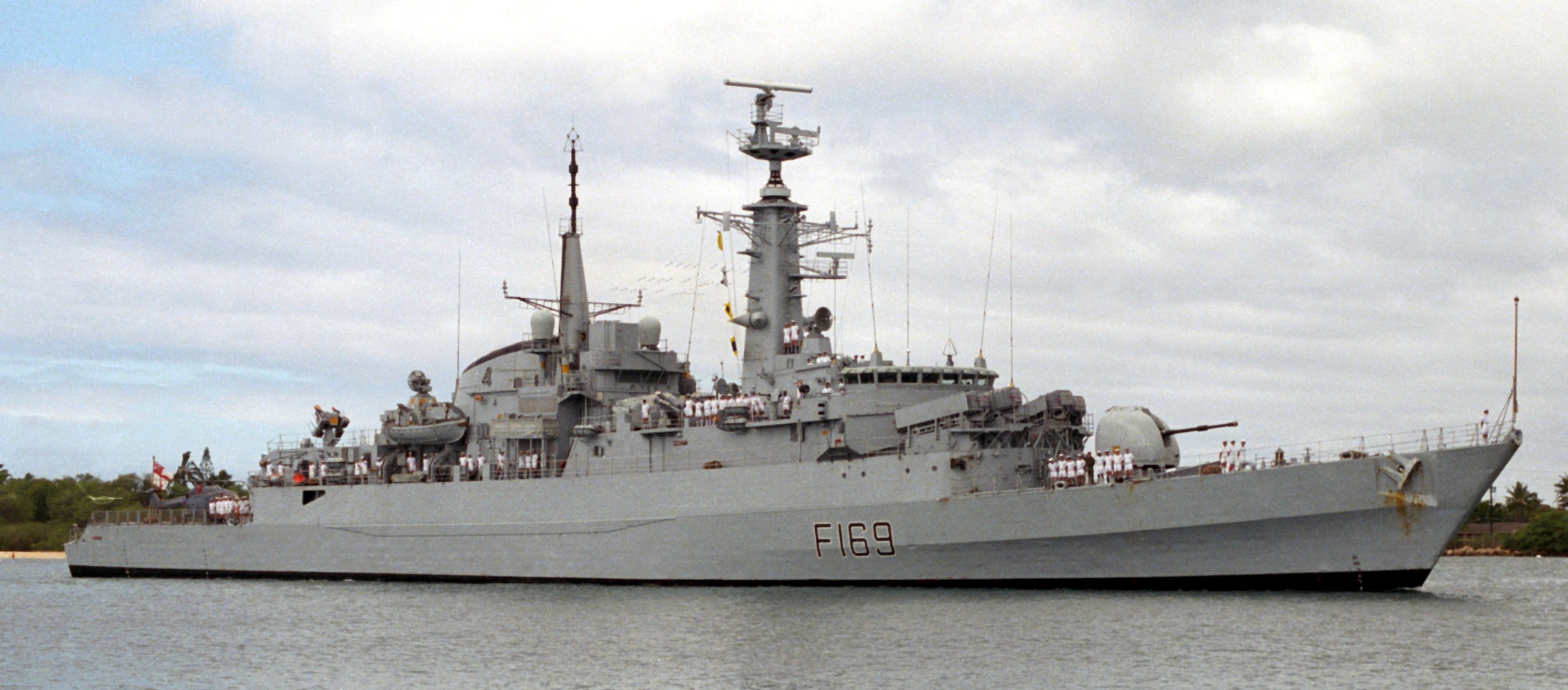 F169-HMS-Amazon-002.jpg