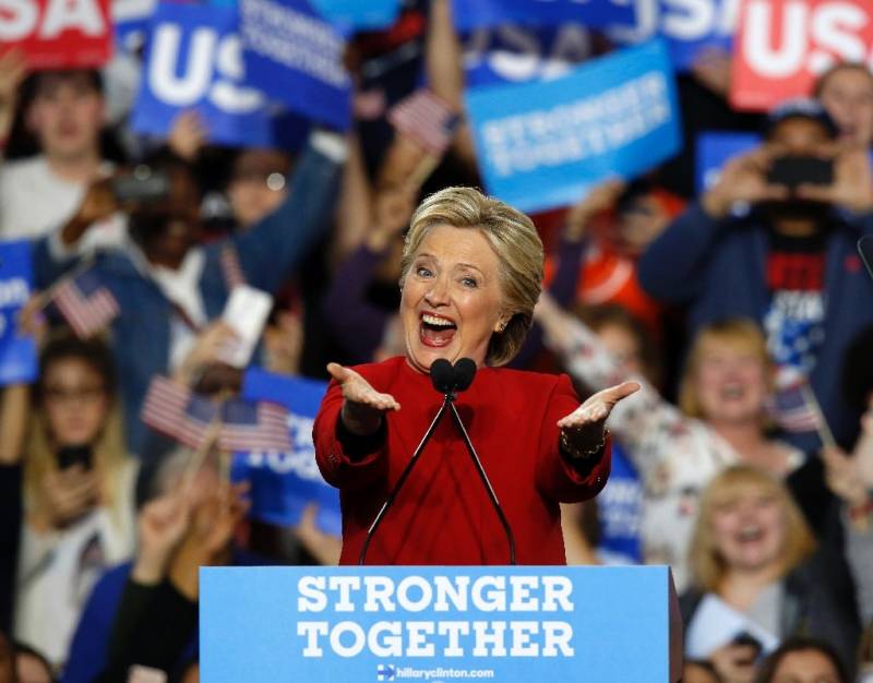 clinton-campaign-to-take-part-in-state-election-recounts-lawyer-1480187707-5330.jpg