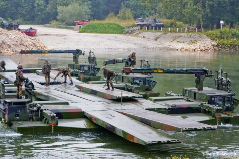m3-amphibious-rig-military-today-6.jpg